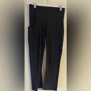 Lululemon fast and free pocket leggings
size 4